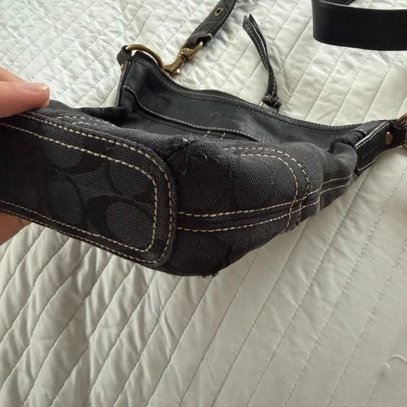 Coach Black Interior Bag with Gold Accents - Picture 8 of 11